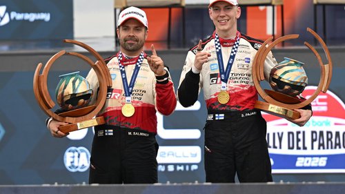 Sami Pajari schreibt WRC-Geschichte Beifahrer Marko Salminen (links) und Sami Pajari (rechts)