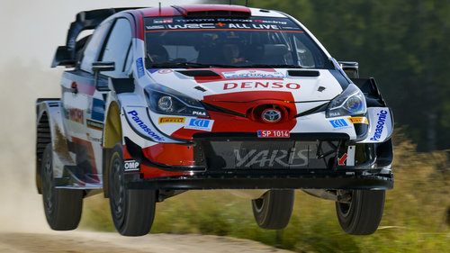 WRC Rallye Estland: Rovanperä bestimmt den ersten Tag Kalle Rovanperä im Toyota Yaris WRC bei der Rallye Estland 2021