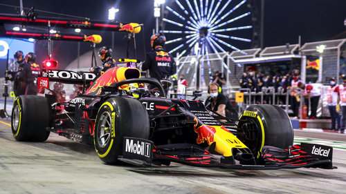 Helmut Marko: Perez in Sektor 3 in Bahrain "im Schnitt schneller als Max" Sergio Perez hat Potenzial gezeigt, es aber noch nicht in ein Ergebnis gegossen