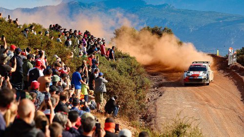 WRC Griechenland: Bericht Samstag Kalle Rovanperä bei der WRC-Rallye Griechenland 2023 vor Publikum
