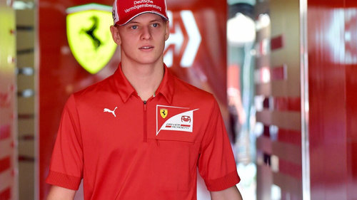 Mick Schumacher fährt 2021 Formel 1: für Haas Mick Schumacher wird 2021 für Haas-Ferrari in der Formel 1 antreten