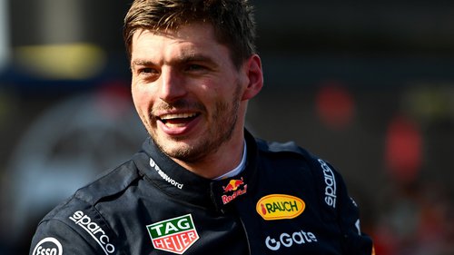 Neuer Vertrag bei Red Bull Max Verstappen bleibt auch in den kommenden Jahren bei Red Bull