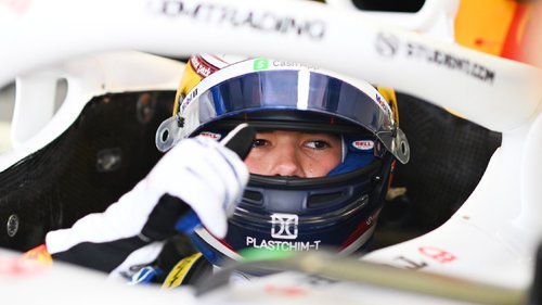 Bei Testfahrten in Imola Nikola Tsolov kam in Imola zu seinem Formel-1-Debüt