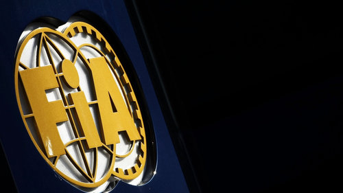FIA verschiebt Kostendeckel-Entscheidung Die FIA will erst am Montag Bescheinigungen zur Einhaltung des Finanzreglements vergeben