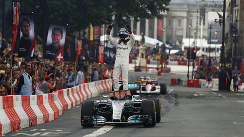 Neue Gerüchte um Grand Prix in London nehmen Fahrt auf Zuletzt hat die Formel 1 2017 eine große Demoshow in London abgehalten