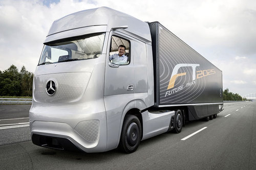 Selbstfahrende Studie: Mercedes "Future Truck" 