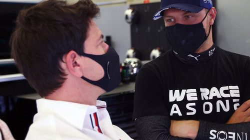 Mercedes 2022: Russell oder Bottas? Toto Wolff wird bald eine Entscheidung über seine Fahrer treffen