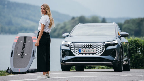 Anna Gasser fährt Audi Q4 e-tron 
