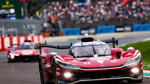 WEC Imola 2026 Das Duell des Rennens: Der Toyota #8 besiegte den Ferrari #51 durch schnellere Boxenstopps