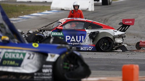 Thomas Preining über Crash-Nachwirkung Der Porsche von Thomas Preining war nach dem Frontalanprall völlig zerstört