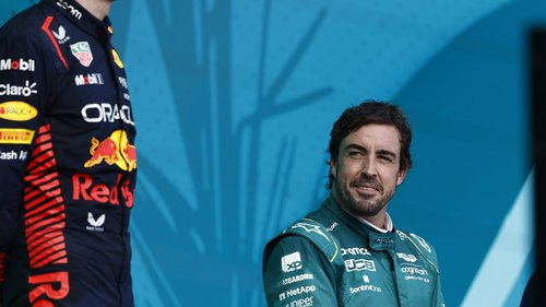 Alonso über Siegchancen 2023 Fernando Alonso kommt gegen die Red-Bull-Dominanz im Moment nicht an