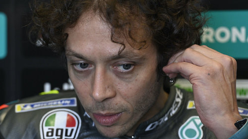 MotoGP: Rossi schöpft Hoffnung beim Jerez-Test Yamaha-Pilot Valentino Rossi sucht nach Wegen aus der Krise