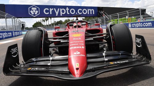 Zwangsdiät: Ferrari ohne Klarlack am F1-75?# Ferrari könnte ab Barcelona aus Gewichtsgründen einfach den Klarlack weglassen