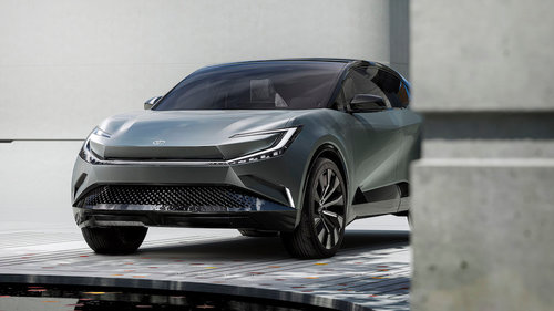 Toyota revolutioniert Akkutechnologie für Elektroautos - News