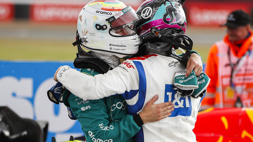 Aston Martin: Schumacher als Vettel-Nachfolger? Mick Schumacher verliert in der Formel 1 eine wichtige Bezugsperson