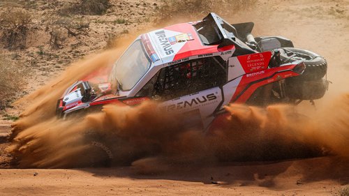 Lukas Lauda über Dakar-Debüt Lukas Lauda fährt ein Can-Am in der T3-Challenger-Klasse