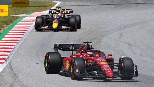 Helmut Marko: Red Bull "ganz klar" das schnellste Auto Max Verstappen lag zu Rennbeginn hinter Charles Leclerc