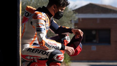 Ärzte geben Marquez grünes Licht Marc Marquez kann wieder mit dem Training auf dem Motorrad beginnen