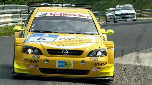 Verrückte Pläne von genialen Köpfen Das Opel Astra V8 Coupe war eines der ungewöhnlichsten 24h-Siegerautos