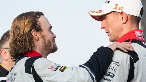 Oliver Solberg Oliver Solberg gratuliert dem neuen Weltmeister Elfyn Evans