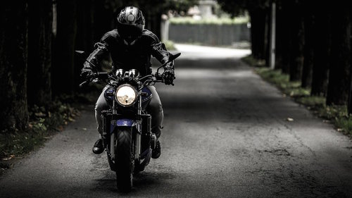 Motorradversicherung – Lebensretter oder Kostenfresser? 