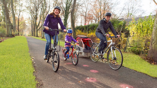 Rad-Tour mit Kind: Das sollten Eltern beachten 
