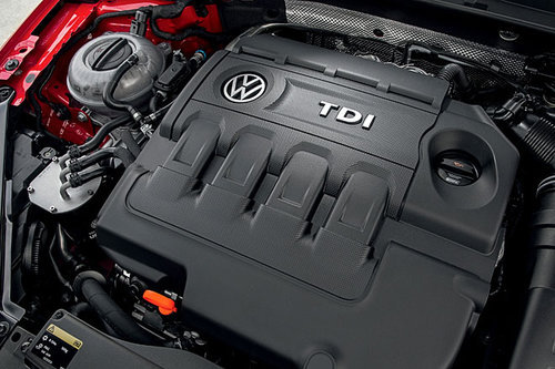 VW-Abgase: Umrüstung Modelle mit 1.6 TDI VW Volkswagen TDI Motor 2016