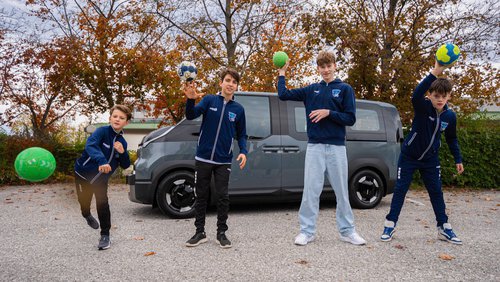 Kia PV5 Passenger im Familienautos Test 