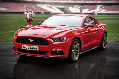 Ford Mustang während Champions-League-Finale reservieren 