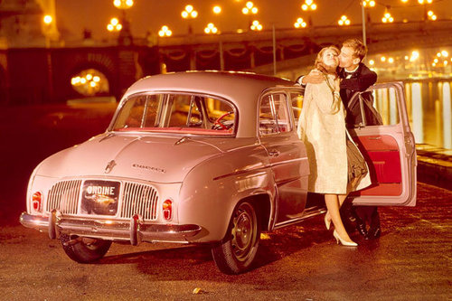 AUTOWELT | Classic-Meilensteine von Renault | 2018 Renault Dauphine 1956