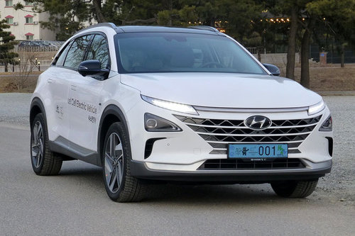 AUTOWELT | Brennstoffzellen-Elektroauto Hyundai Nexo - erster Test | 2018 Hyundai Nexo FCEV 2018