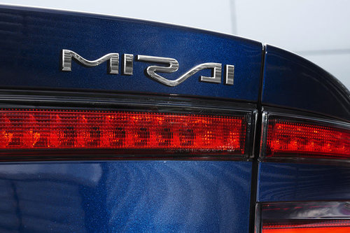 AUTOWELT | Toyota Mirai - schon gefahren | 2015 