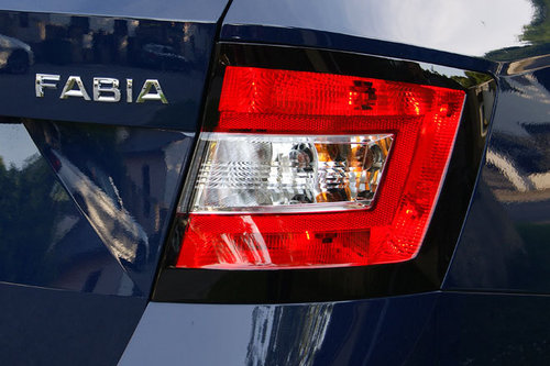AUTOWELT | Skoda Fabia Combi 1.2 TSI Ambition - Dauertest-Start | 2015 Skoda Fabia Combi