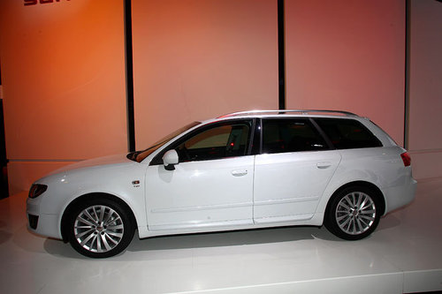 AUTOWELT | IAA 2011 | Seat 