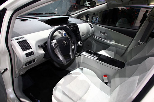 AUTOWELT | IAA 2011 | Toyota 