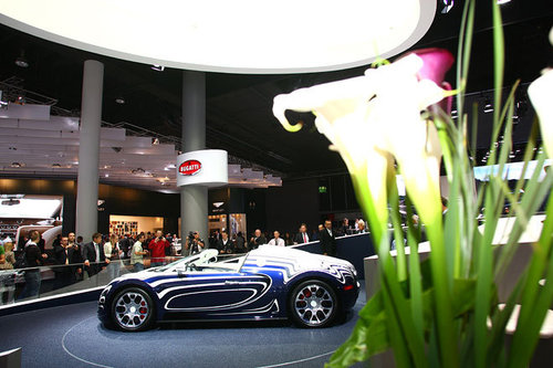 AUTOWELT | IAA 2011 | Bugatti 