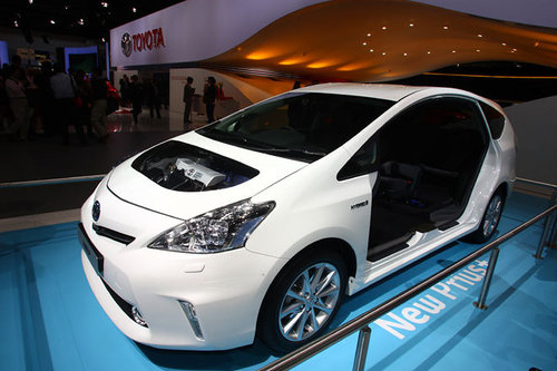 AUTOWELT | IAA 2011 | Toyota 