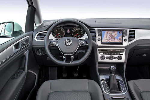 AUTOWELT | VW Golf TSI BlueMotion - schon gefahren | 2015 