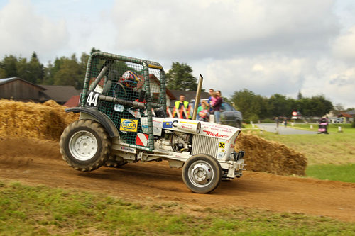 MOTORSPORT | Traktorrennen Reingers 2014 | Galerie 07 