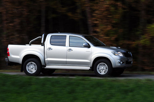 OFFROAD | Toyota Hilux 4x4 Jahrgang 2012 - schon gefahren 