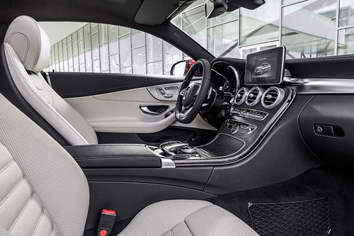 AUTOWELT | Mercedes C-Klasse Coupé auf der IAA | 2015 