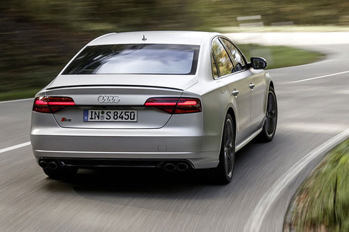 AUTOWELT | Audi S8 plus - schon gefahren | 2015 