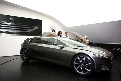 AUTOWELT | IAA 2011 | Peugeot 