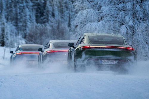 AUTOWELT | Porsche Taycan 4S im Wintertest | 2019 