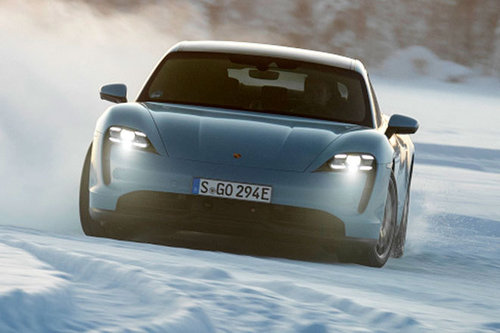 AUTOWELT | Porsche Taycan 4S im Wintertest | 2019 