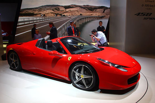 AUTOWELT | IAA 2011 | Ferrari 