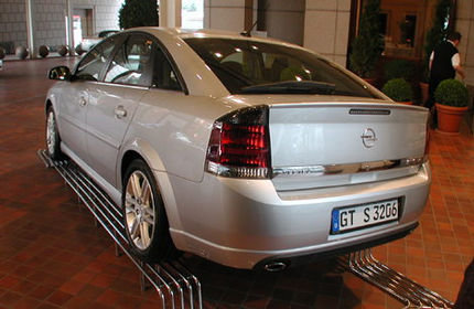 Opel Vectra GTS 