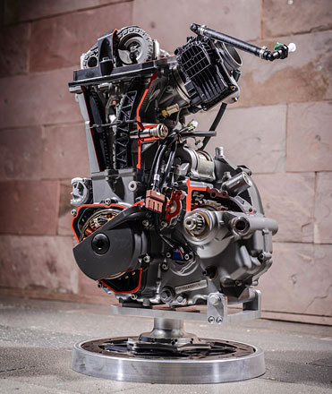 MOTORRAD | Neue KTM 690 Duke - schon gefahren | 2015 