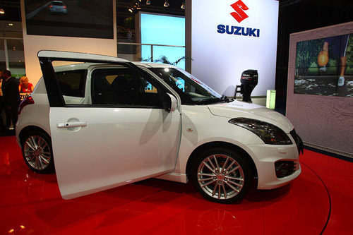 AUTOWELT | IAA 2011 | Suzuki 