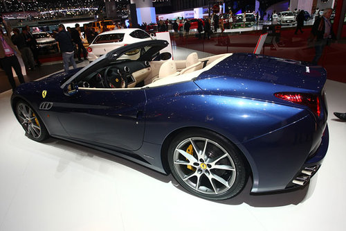 AUTOWELT | Genf 2012 | Ferrari 